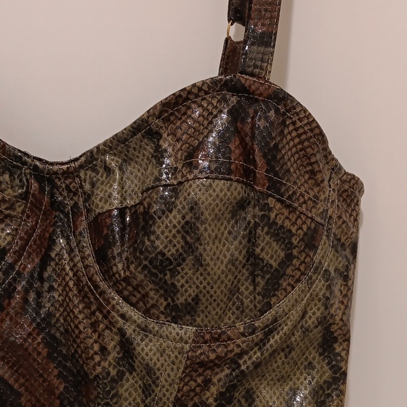 Jagger and Stone Lily Corset Top - Picture 6 of 13